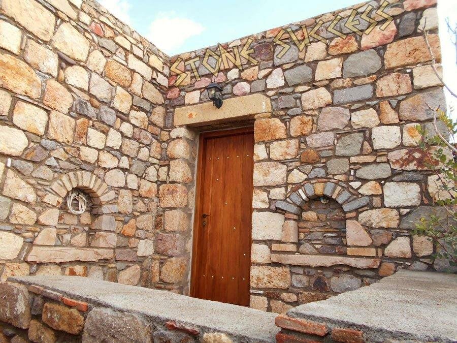 Фасад из каменной кладки: традиции и надежность