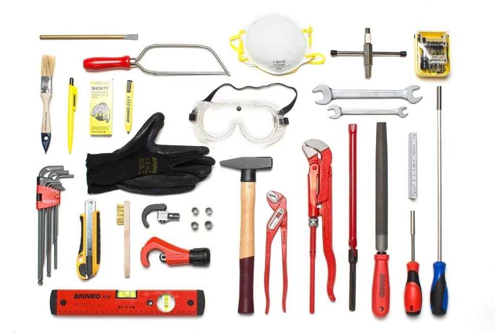 Как выбрать подходящий инструмент для сантехнических работ в кухне